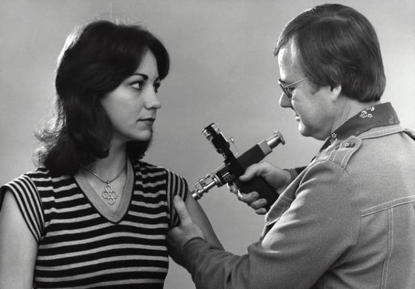 the history of vaccinations